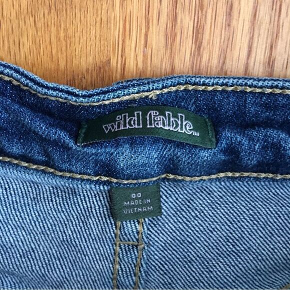 Wild Fable Highest Rise Straight Crop Jeans | Size 00 - Picture 4 of 10